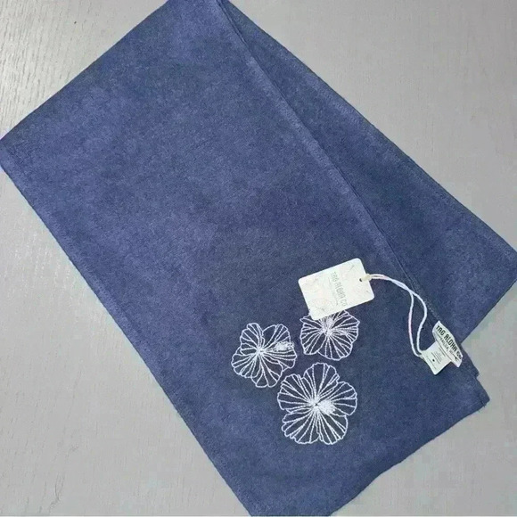 The Hibiscus Scarf (Beachly Exclusive) - Picture 2 of 2